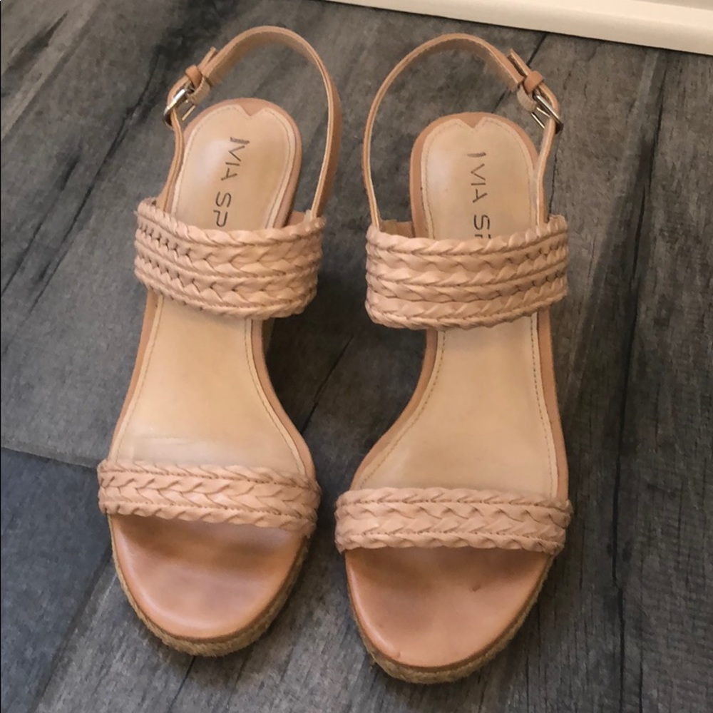 Via Spiga nude espadrille Size 5.5